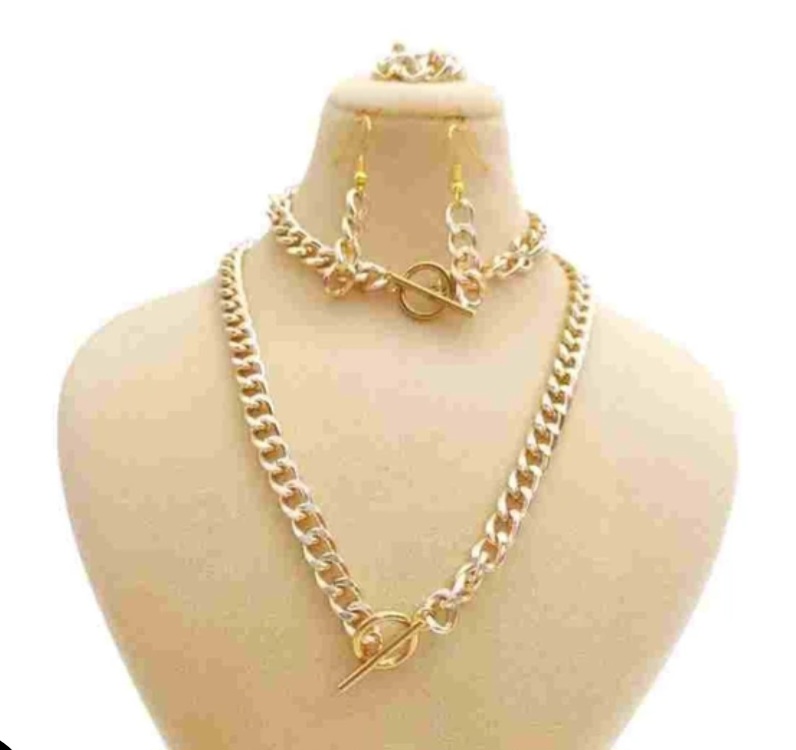 ست زنانه کارتیر با قفل تی