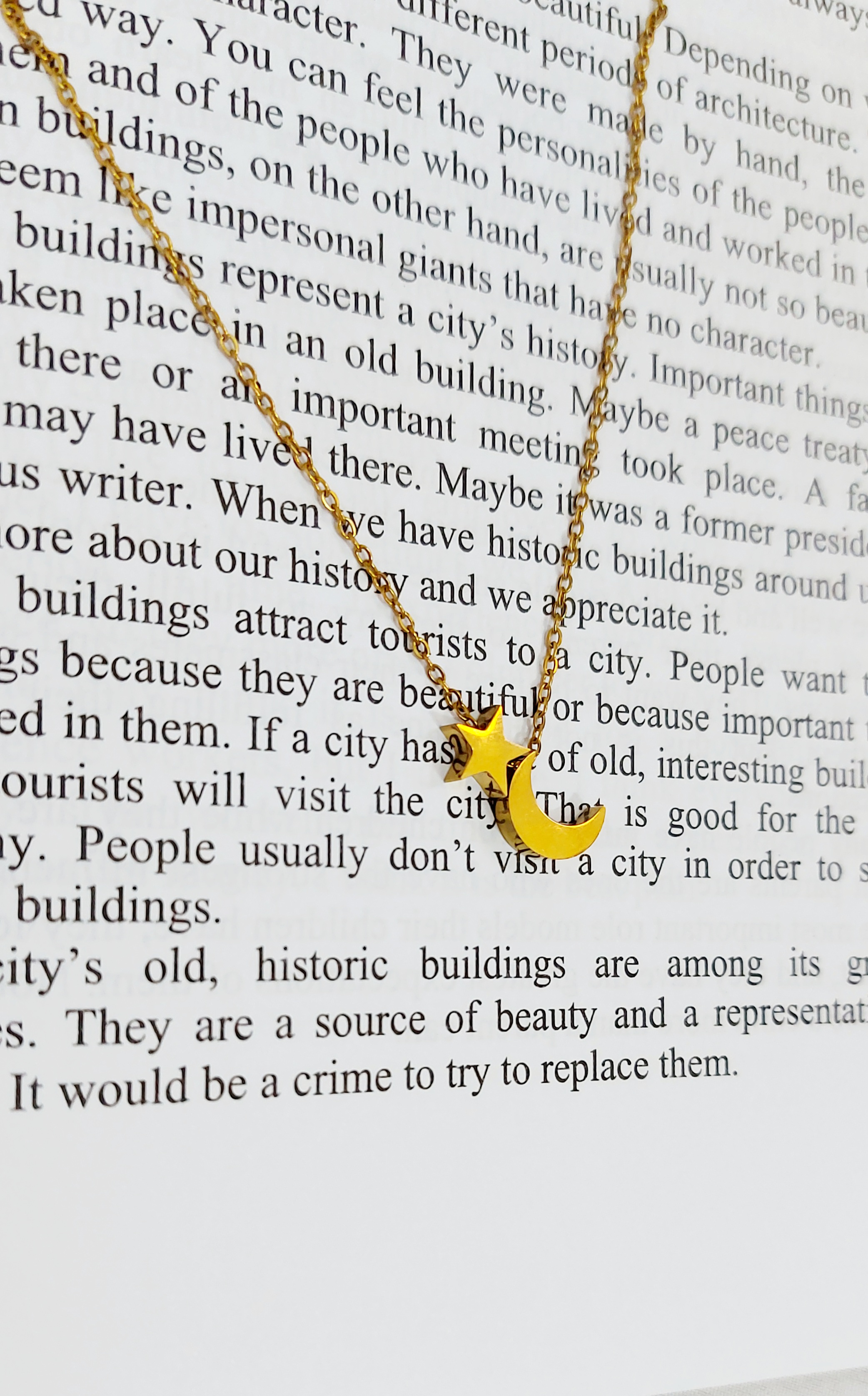 گردنبند زنانه ماه و ستاره استیل