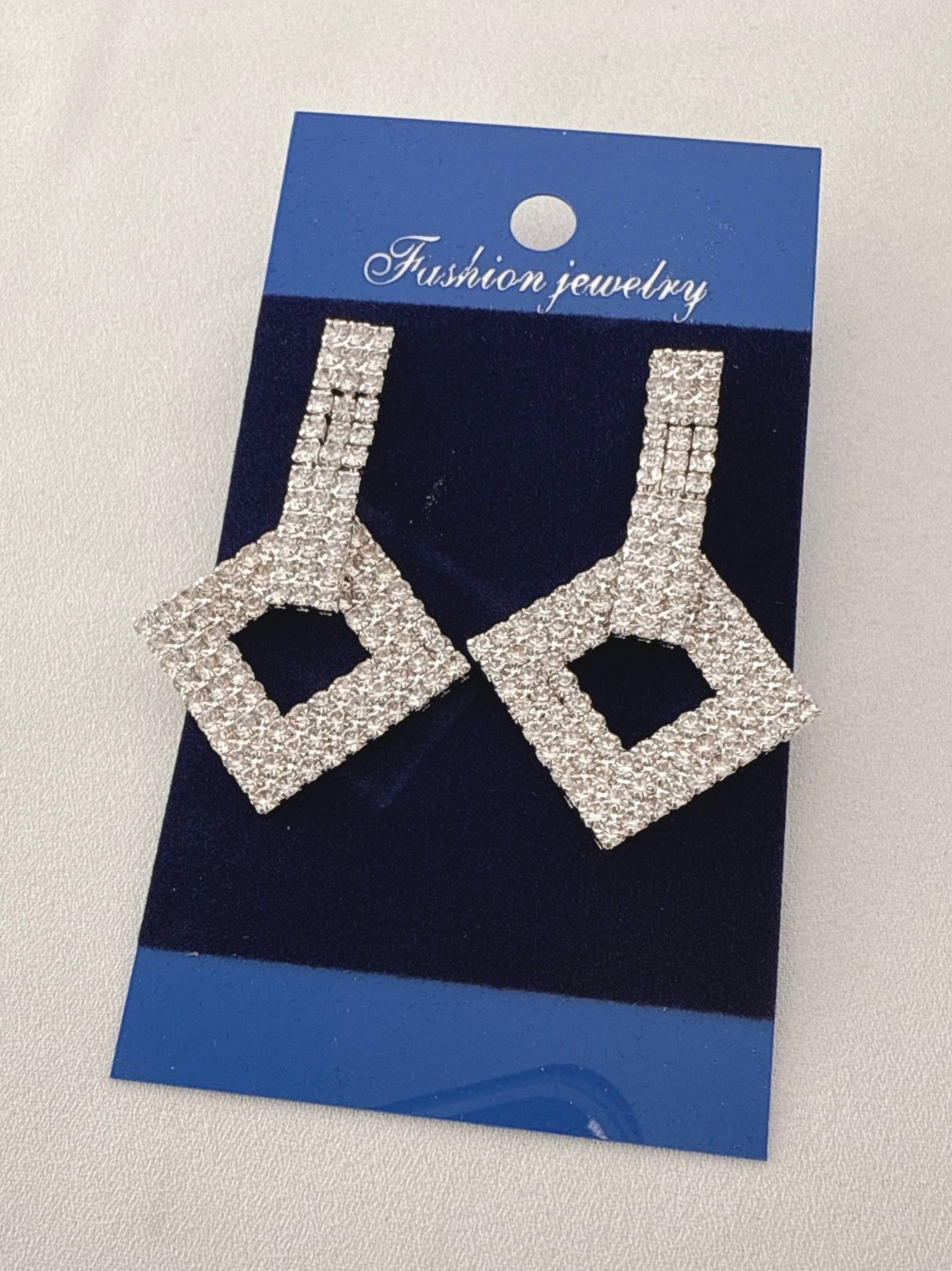 گوشواره زنانه پرنگین